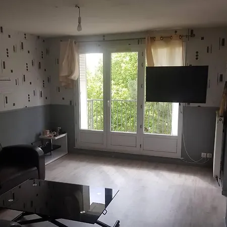 2 A 6 Pers Dans Surveillee Apartment *